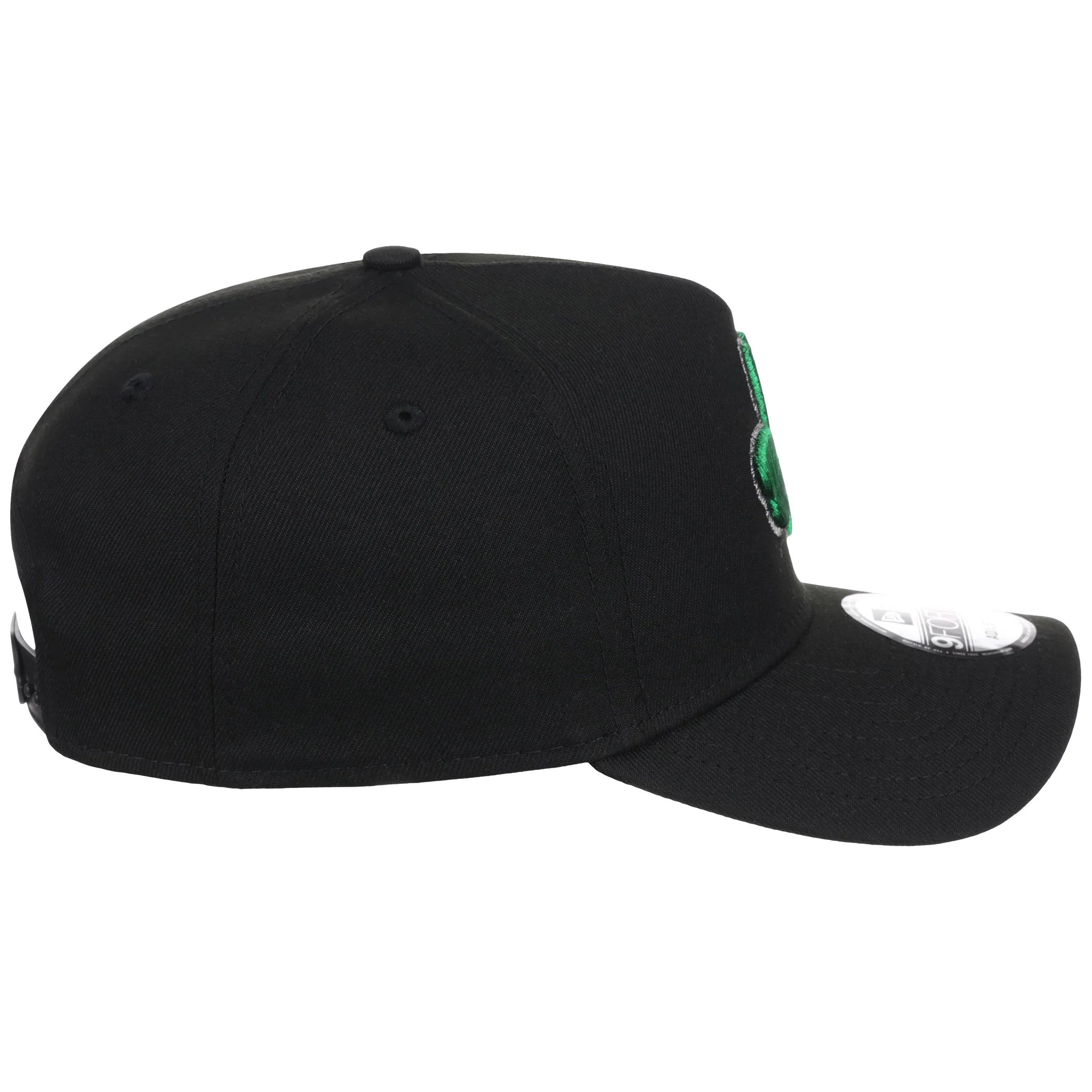 Boston Celtics Boston Crown the City New Era 9FORTY - Black Shamrock - Image 3