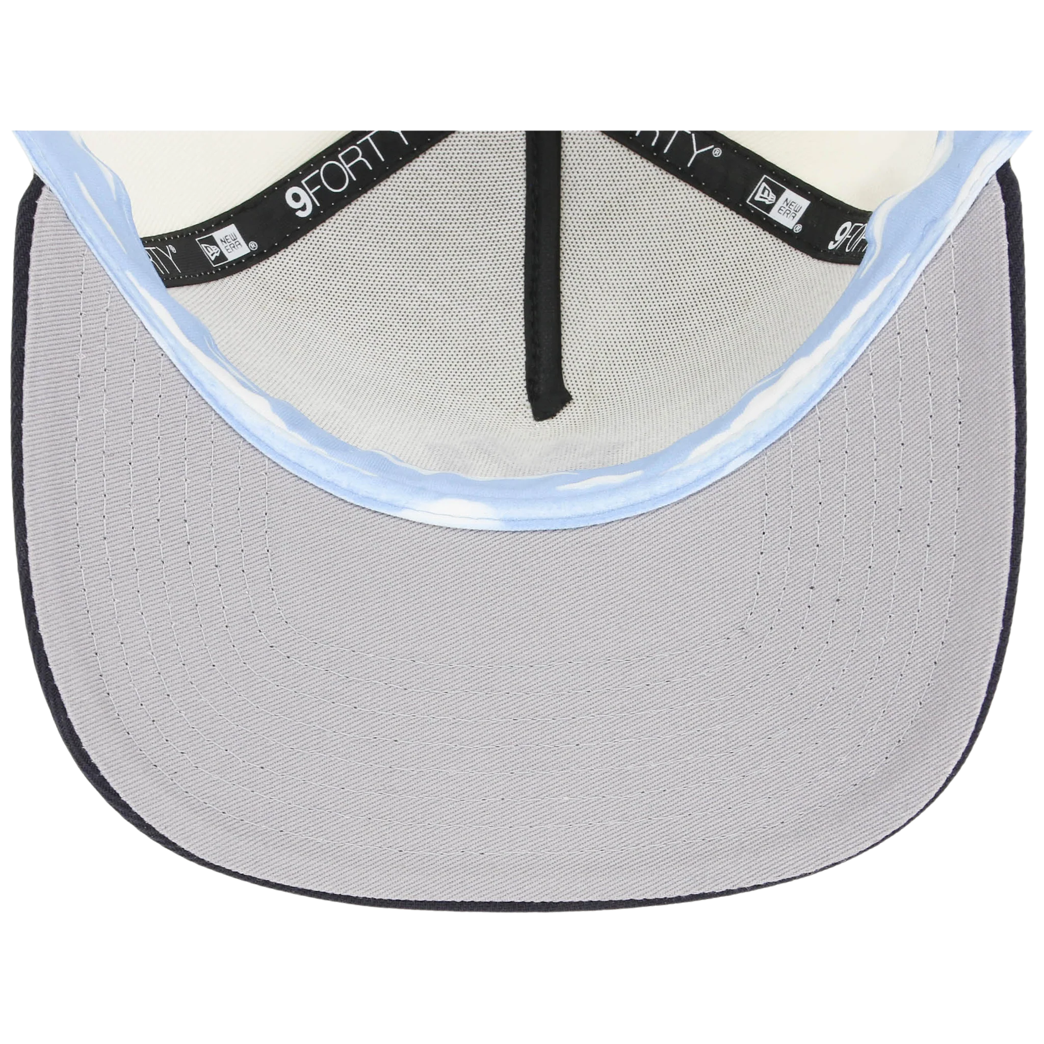 New York Yankees MLB Simpsons Localized New Era 9FORTY - Liberty - Cream/Navy - Image 2