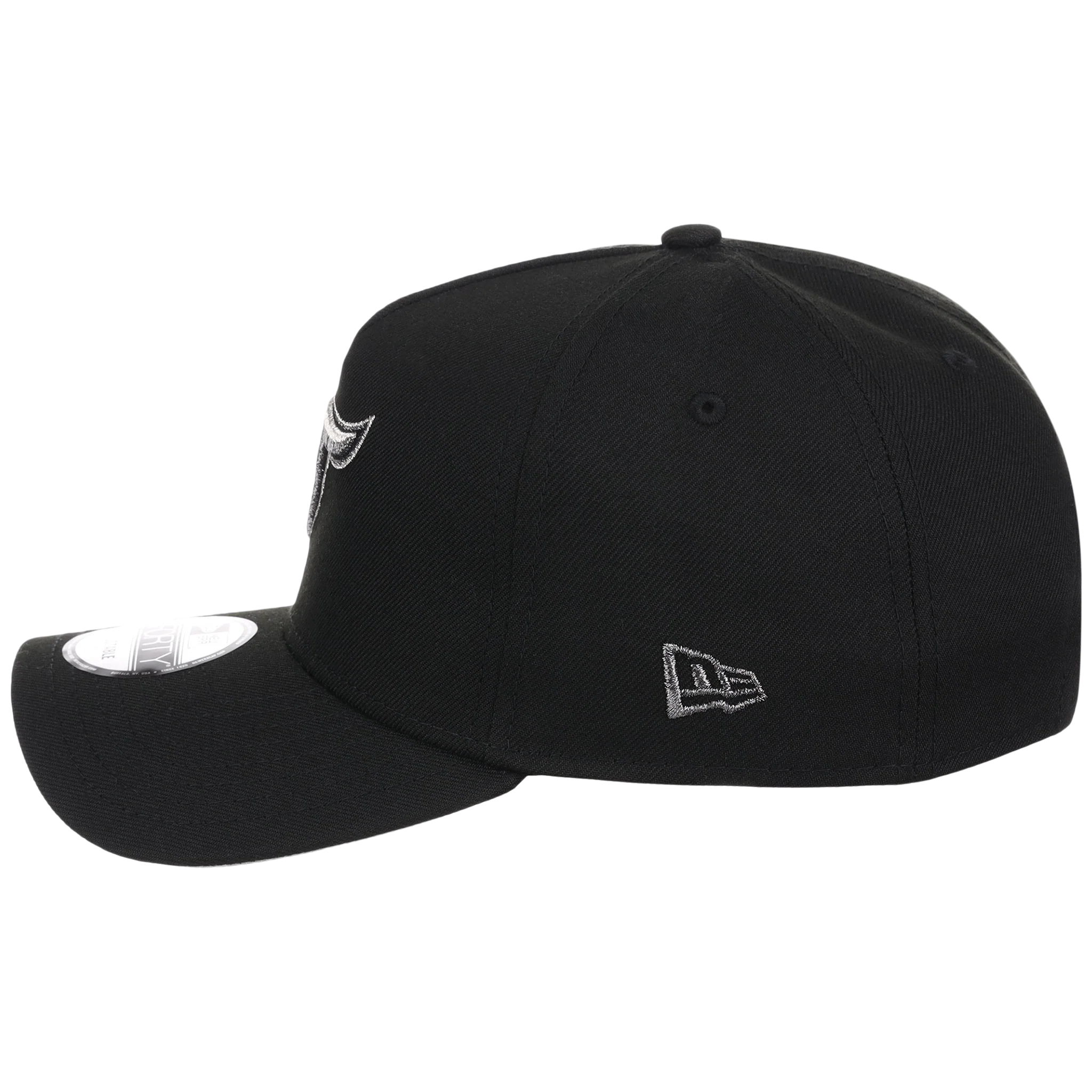 Toronto Blue Jays Toronto Crown the City - Liquid Titanium New Era 9FORTY (Black/Black) - Image 6